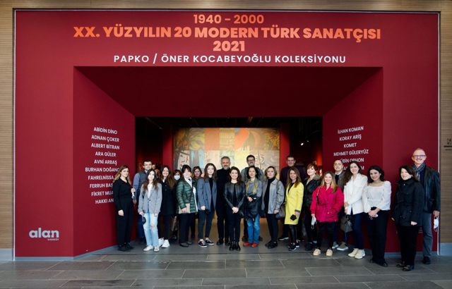 Öner Kocabeyoğlu Collection Exhibiton Tour